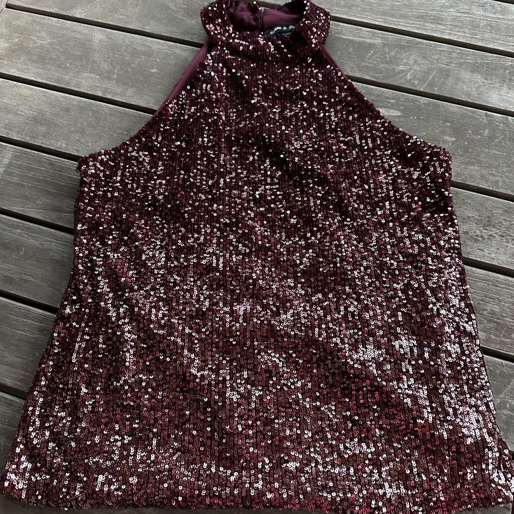 Cable & Gauge Burgundy Sequin Halter Top - Picture 8 of 8